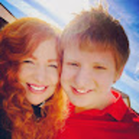 Meet your Posher, Candace - Picture 1 of 1